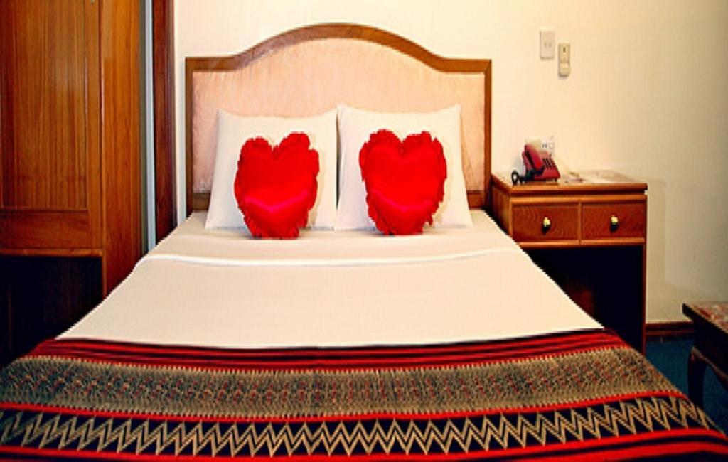 YOMA Hotel Rangoon Buitenkant foto